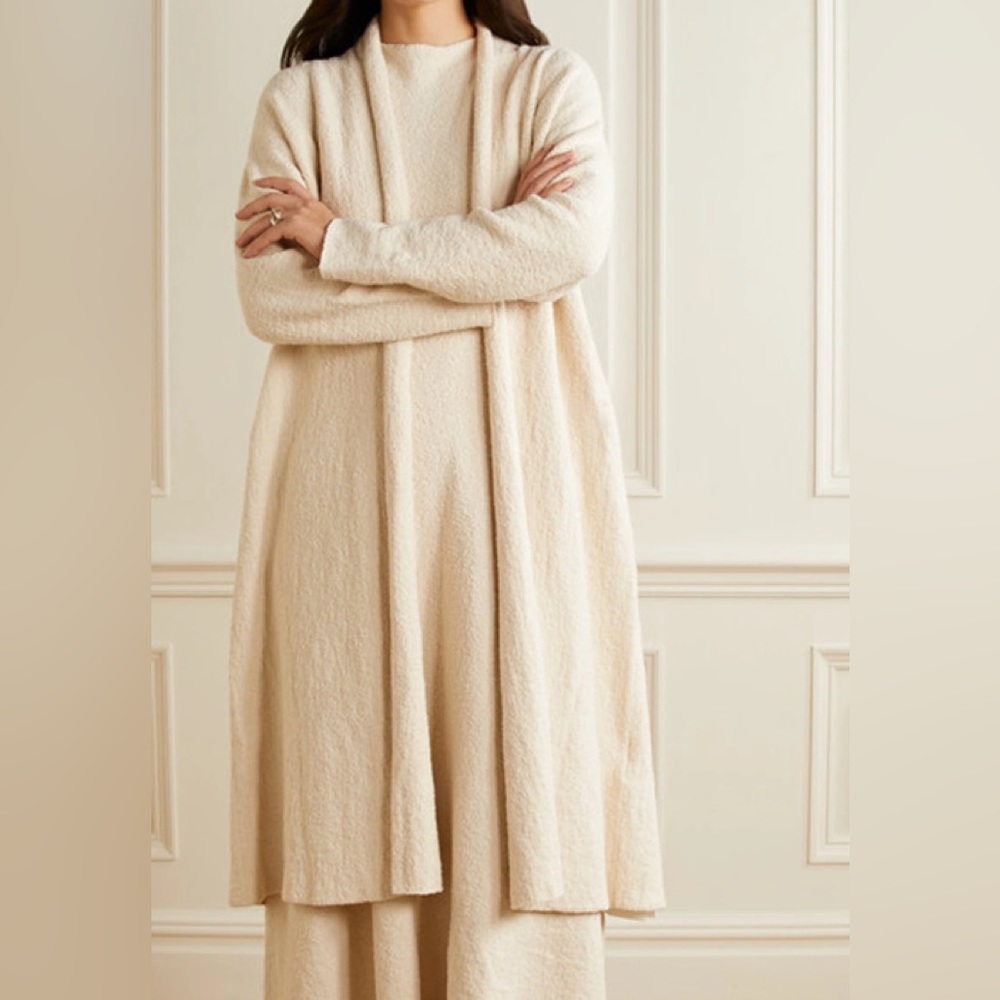 LAUREN MANOOGIAN
Uzbek Pima Cotton-blend Cardigan In Cream
$790